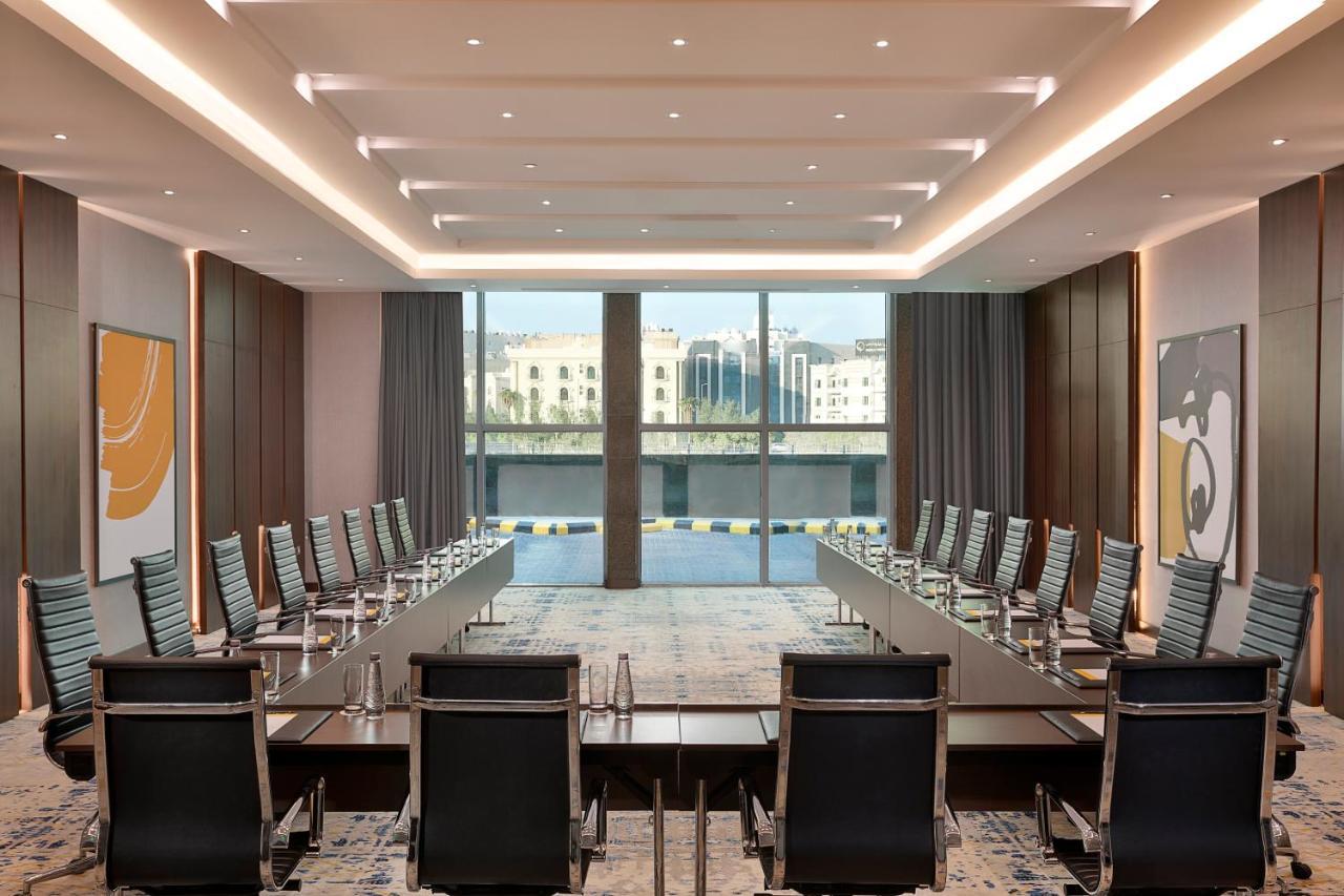 Отель Voco Al Khobar By Ihg Экстерьер фото Meeting room